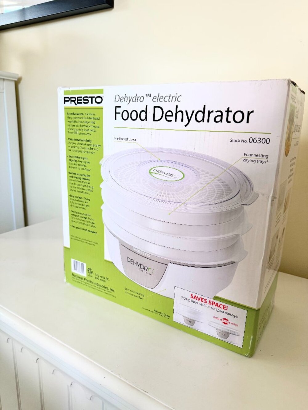 NIB Dehydro Electric Food Dehydrator (Model 06300) - Retail 85 - Post $20